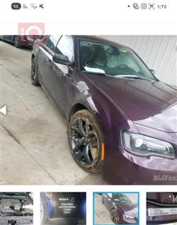 کرایسلەر 300